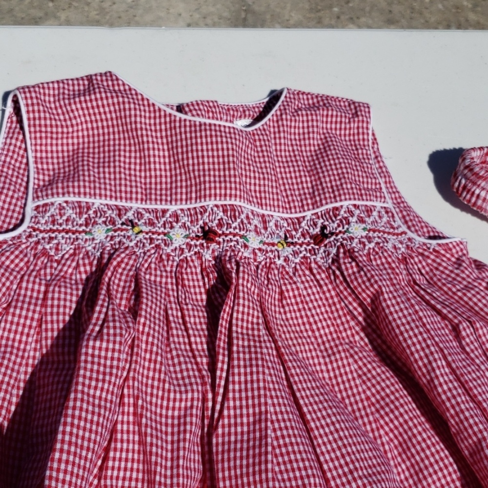 Dress - Picture 2 of 2